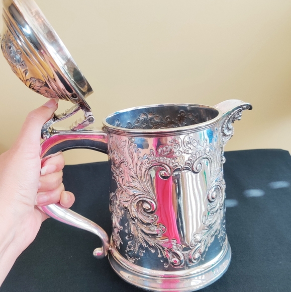 Vintage Rideau Ice Water Pitcher Silverplated & Etched with Handle, Lid & Spout - Picture 7 of 16